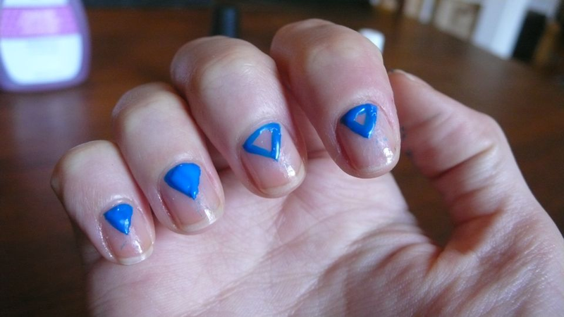 Illustration for article titled You Too Can Have Kick-Ass Nails Like Rihanna